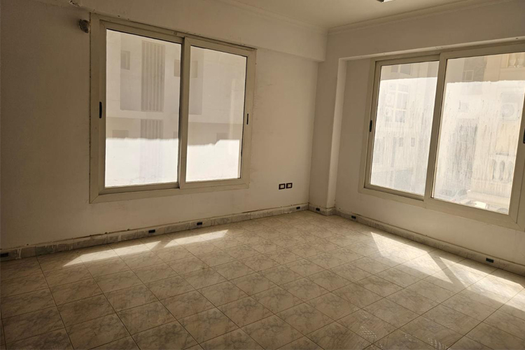 For investors 8 Apartments for sale  - 7
